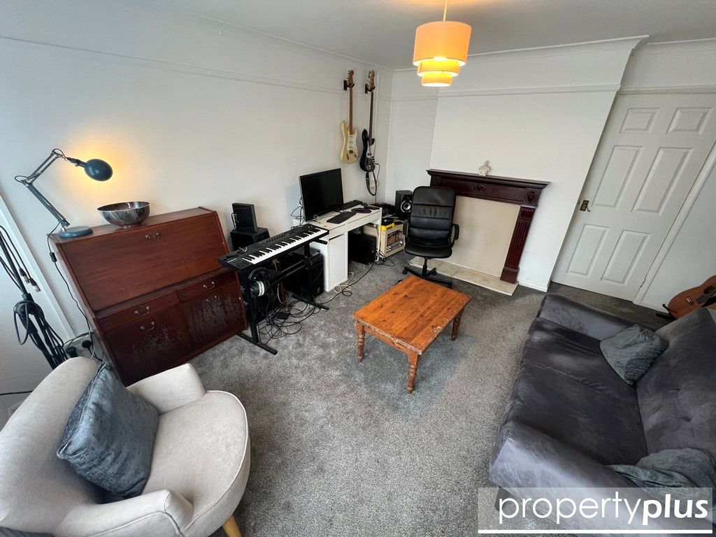 Property photo 2 of 11 Picture No. 05