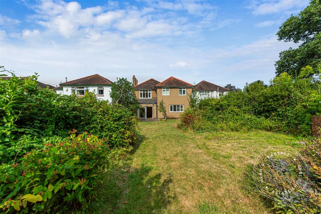 Property photo 2 of 43 Duffryn-Avenue-39.Jpg