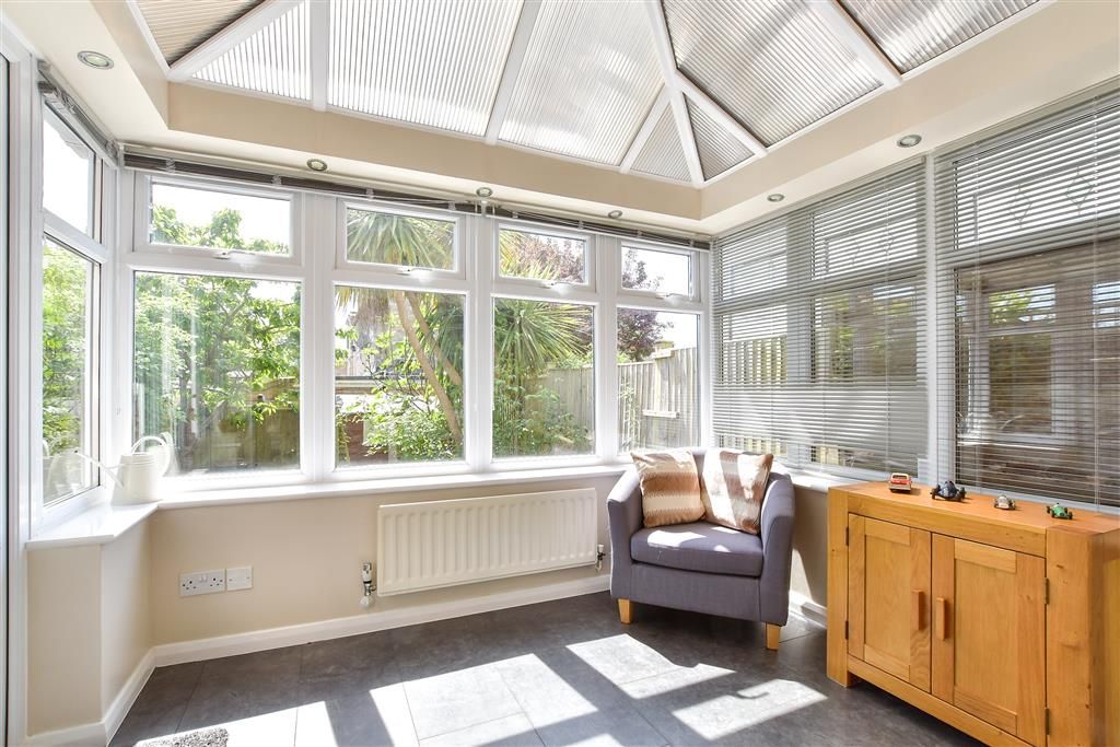 Property photo 3 of 12 Conservatory