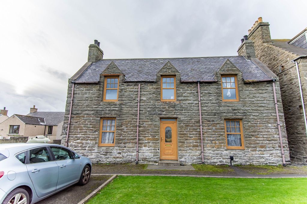 Property photo 1 of 17 Main Image