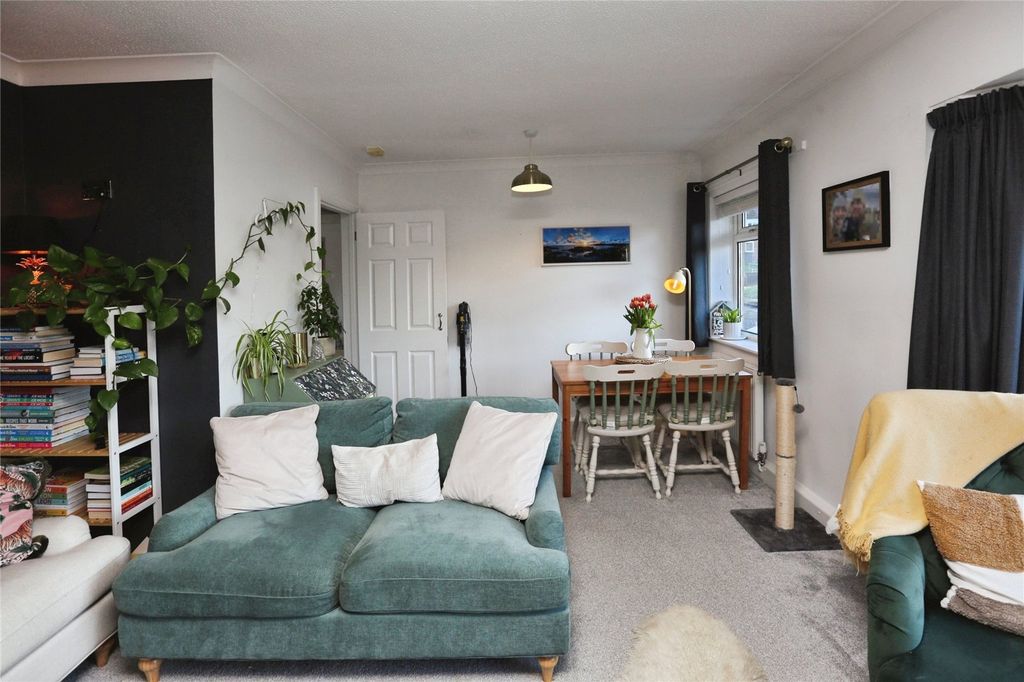 Property photo 3 of 15 Picture No. 16