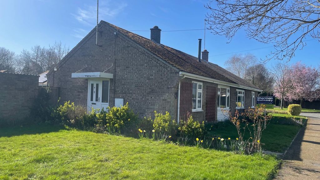 Property photo 2 of 8