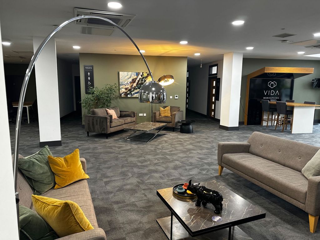 Property photo 3 of 8