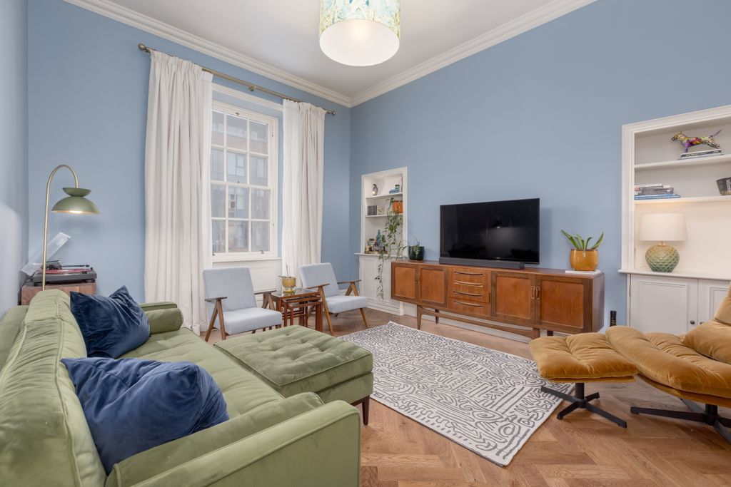 Property photo 3 of 18 Property Image 3