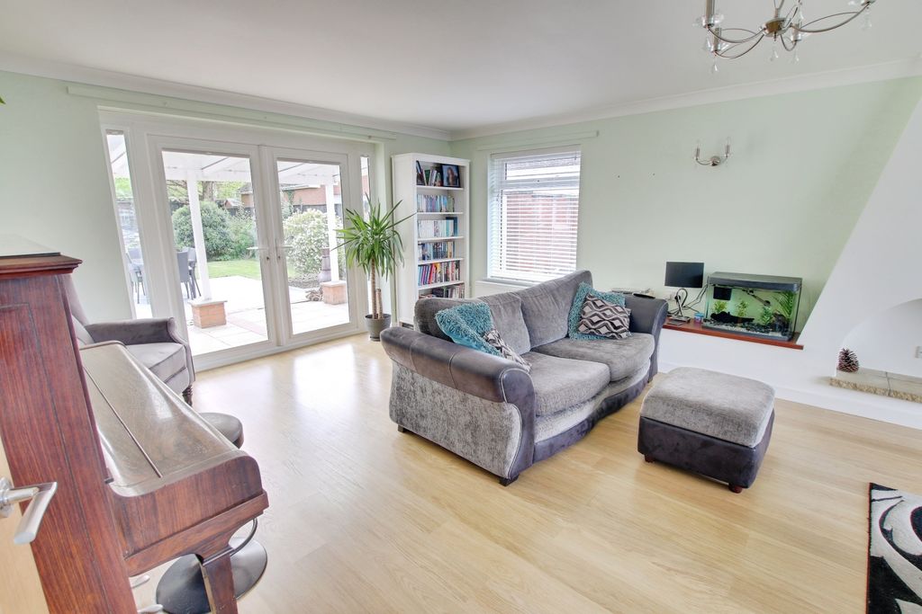 Additional image 6 of 6 bed detached bungalow for saleChandlers Way, March PE15
