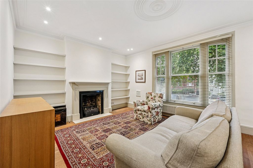 Property photo 3 of 13 Reception Room