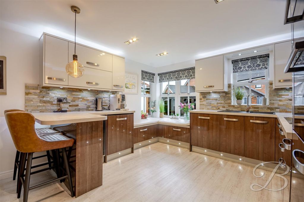 Property photo 3 of 40 Ccltd-18.Jpg