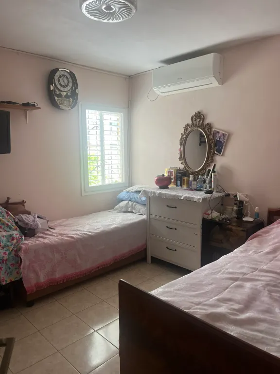 Property photo 2 of 4