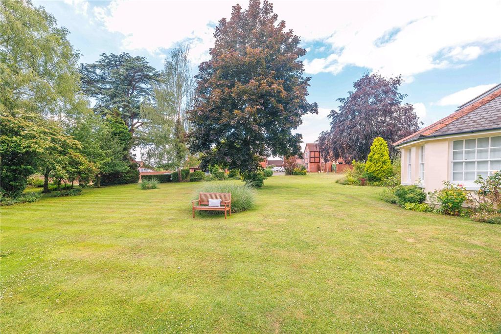 Property photo 3 of 24 Picture No. 04