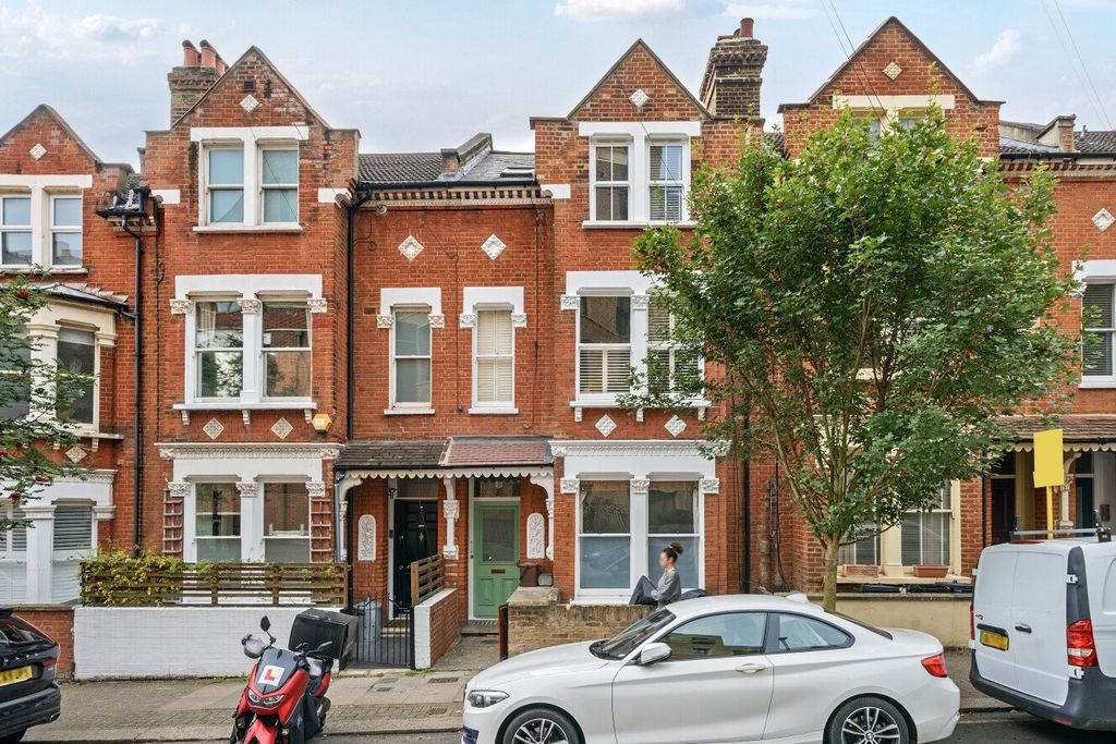 Property photo 1 of 15 Picture No. 12