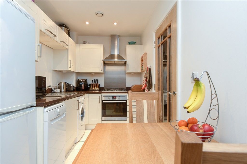 Property photo 1 of 8 Kitchen/Living Room