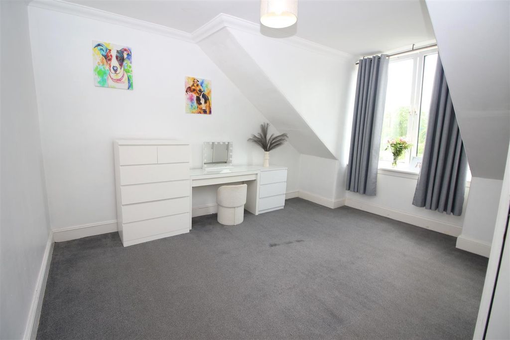 Additional image 13 of 3 bed flat for saleCaddlehill Street, Greenock PA16