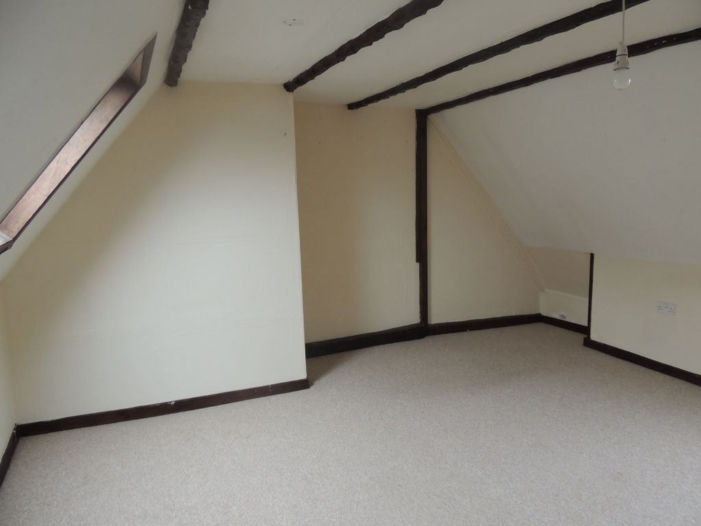 Property photo 3 of 5