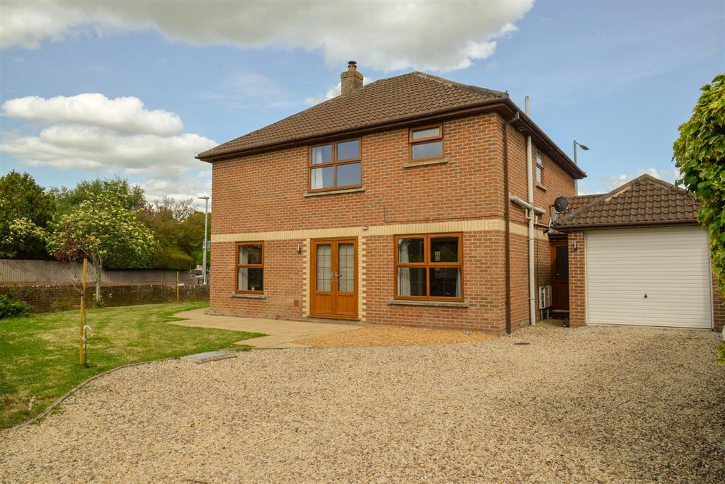 Property photo 1 of 33 External 2.Jpg