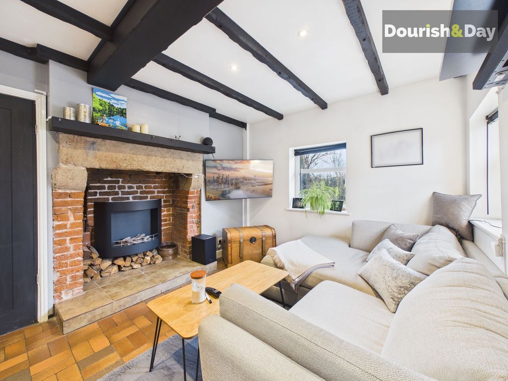 Property photo 3 of 38