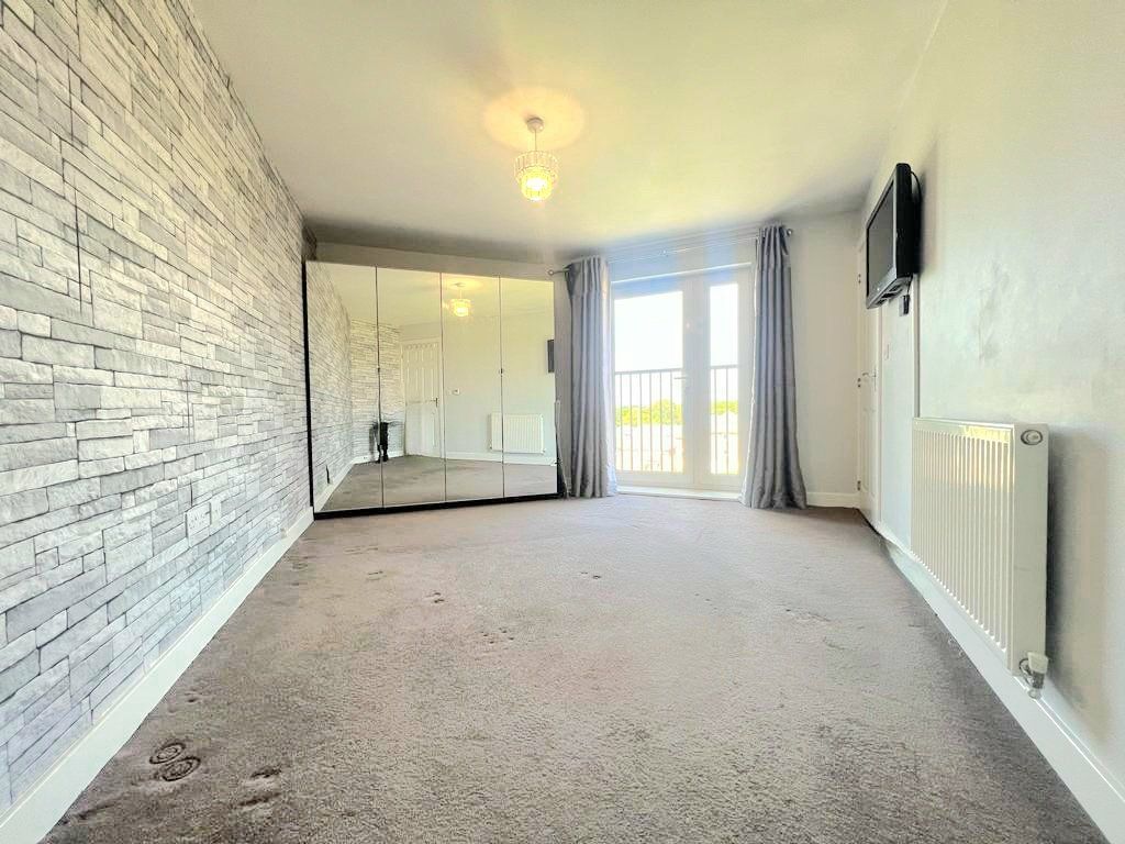 Property photo 3 of 7 Picture No. 08