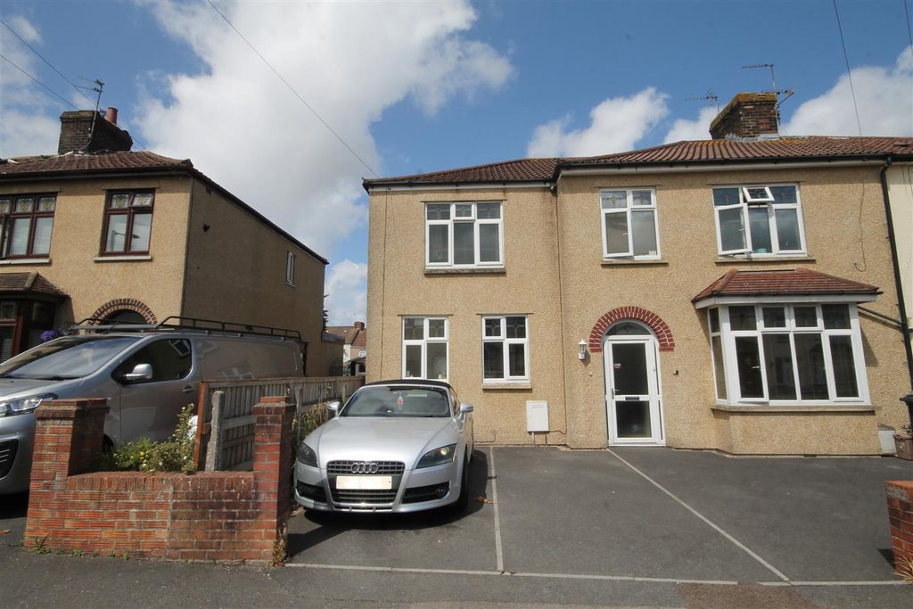 Property photo 1 of 14 CH Fe.Jpg