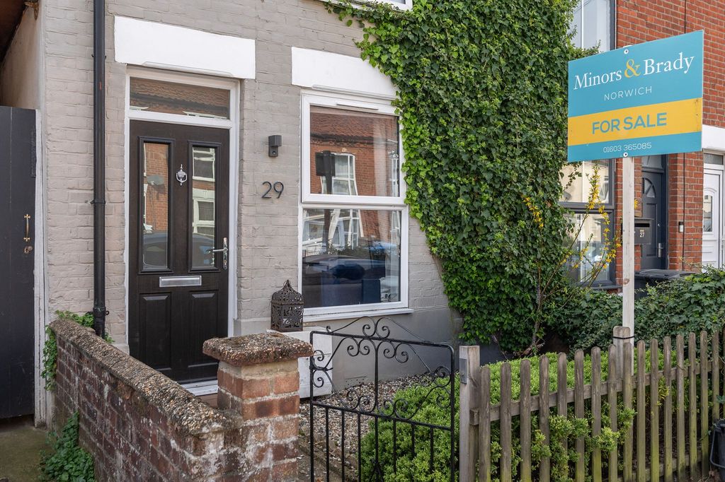 Property photo 2 of 2