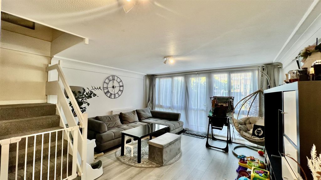 Property photo 3 of 10 Img_2965.Jpg