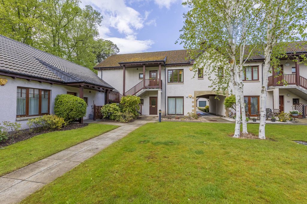 Property photo 1 of 26