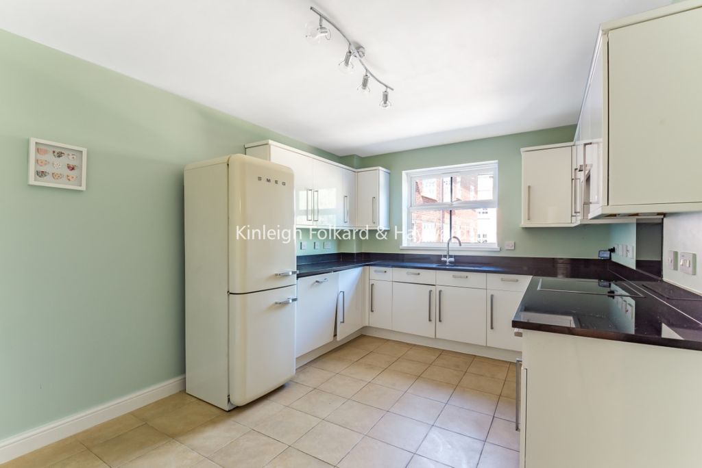 Property photo 2 of 7 7Ed50616-F7Bc-4Db3-B
