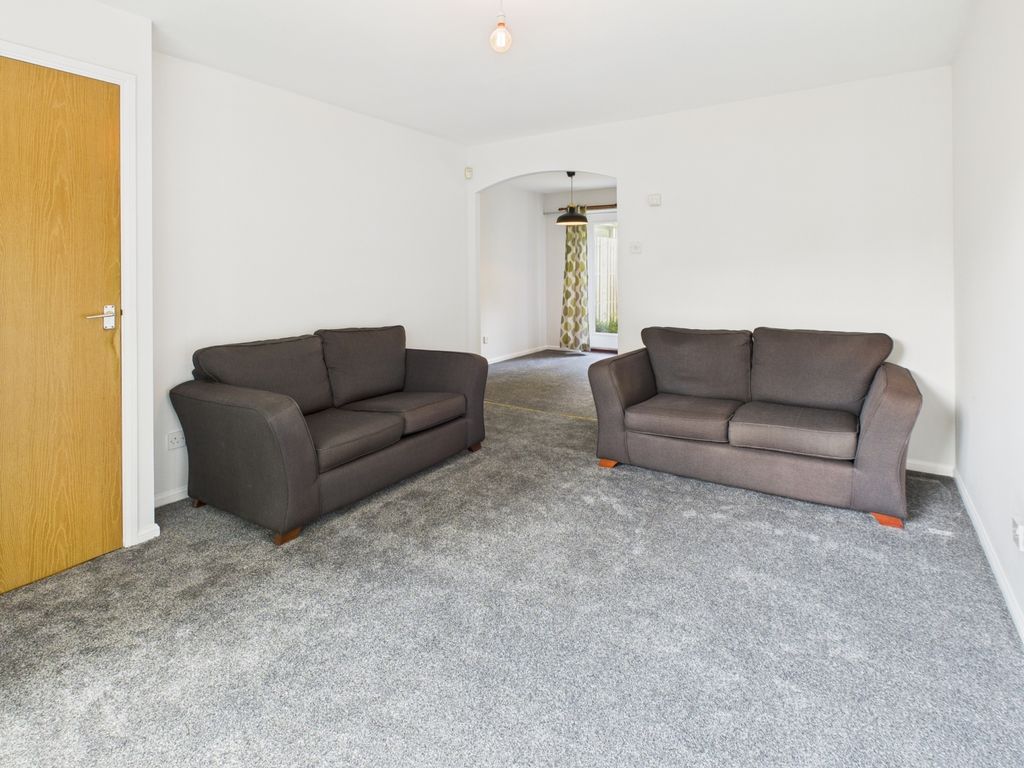 Property photo 2 of 20 Cam04233G0-Pr0031-Still003