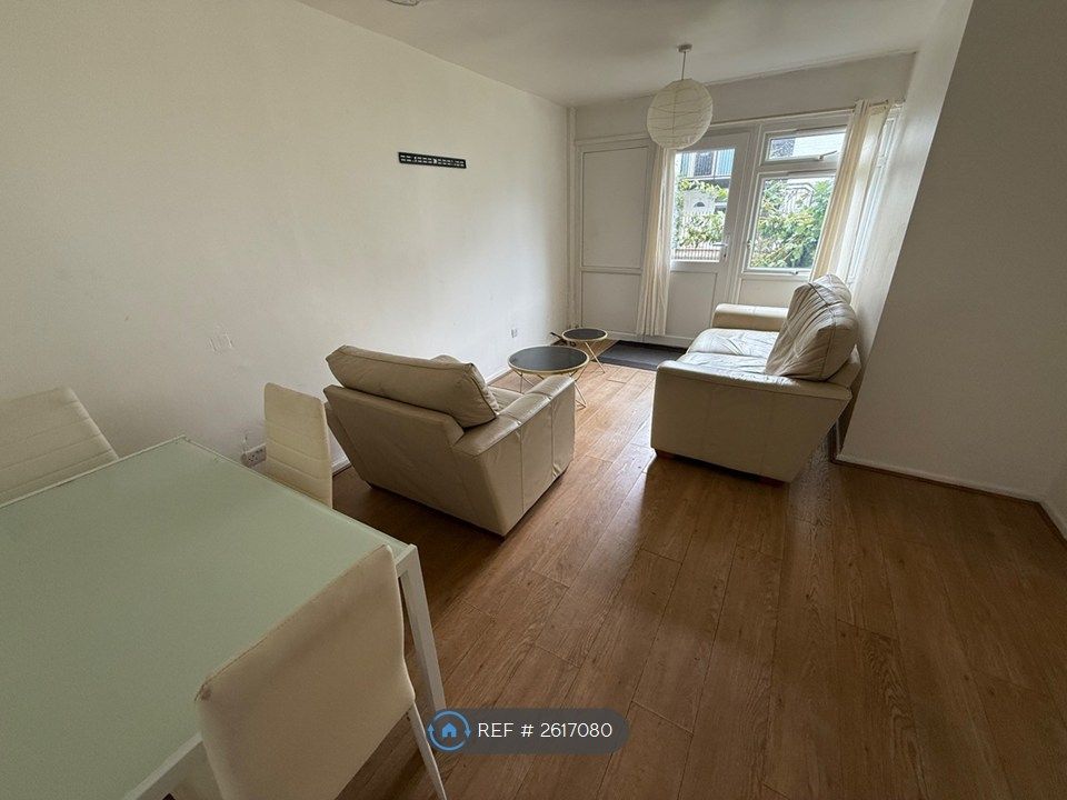 Property photo 2 of 5
