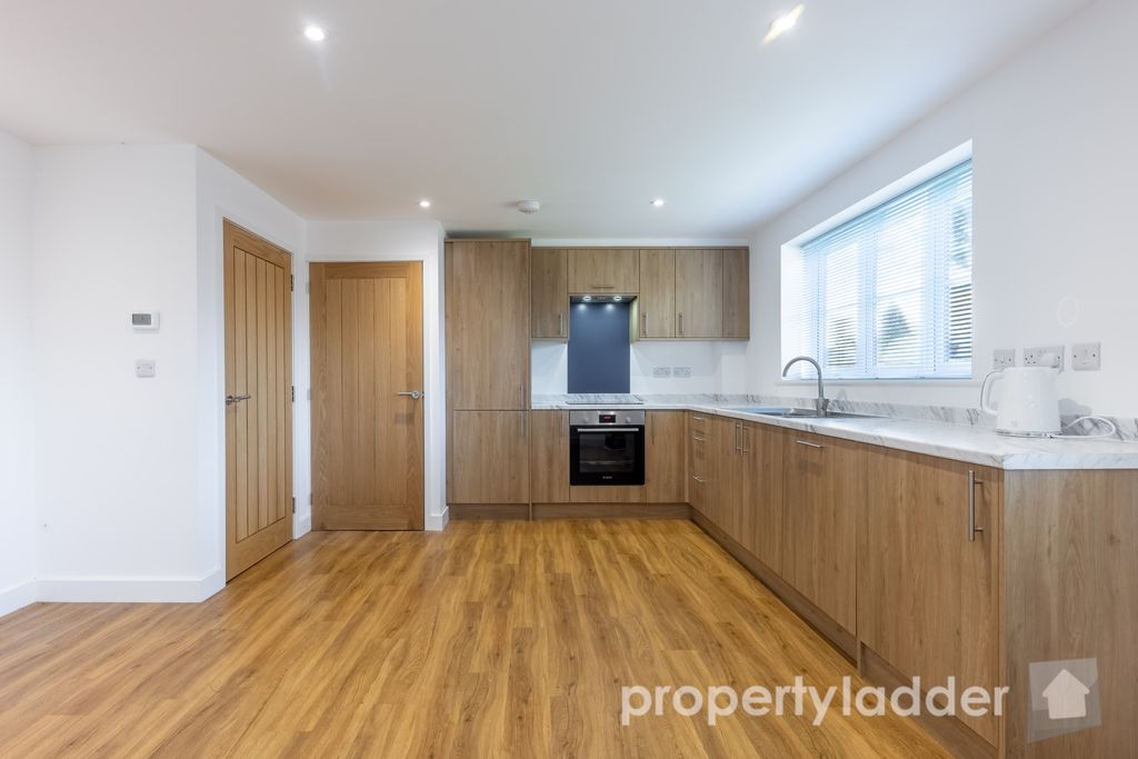 Property photo 3 of 8 Pl-2