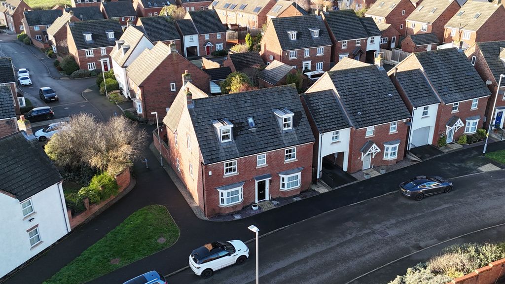 Property photo 2 of 41 Dji_20251219140335_0018_D