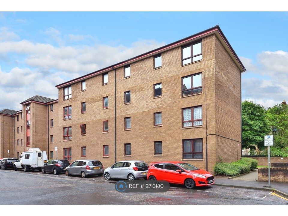 Property photo 3 of 12