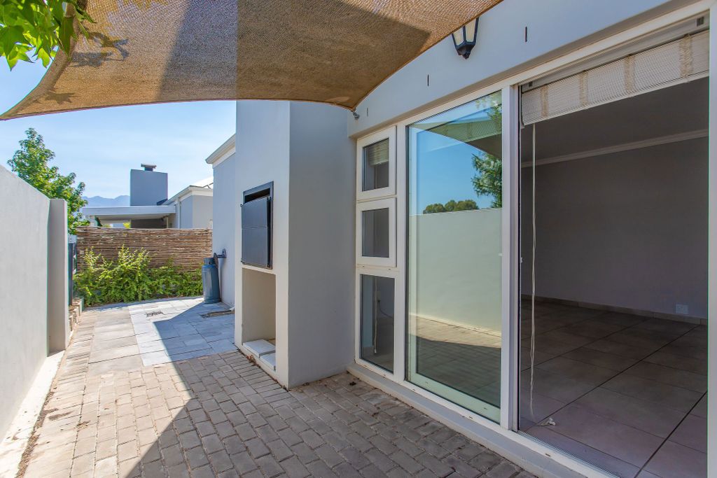 Property photo 3 of 21 Tk1727504