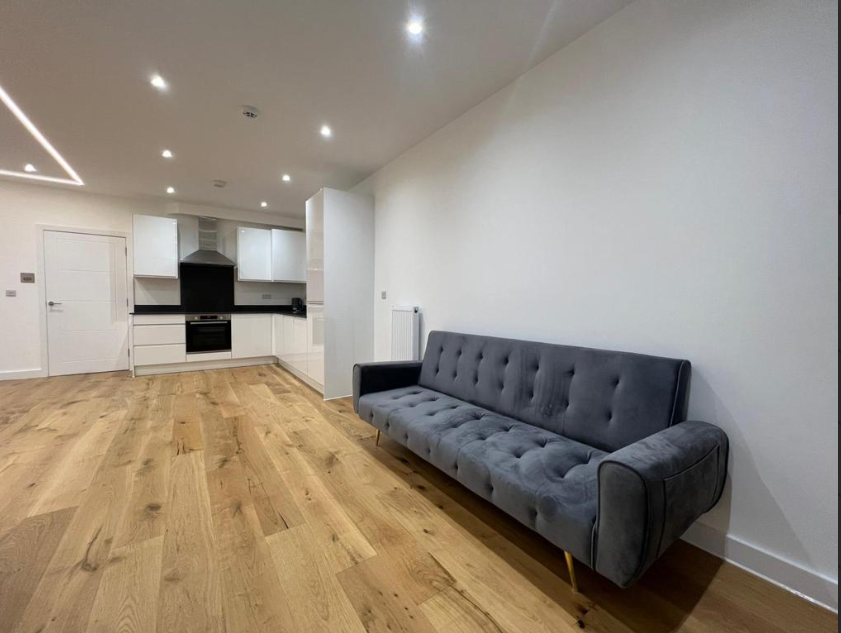 Property photo 1 of 5