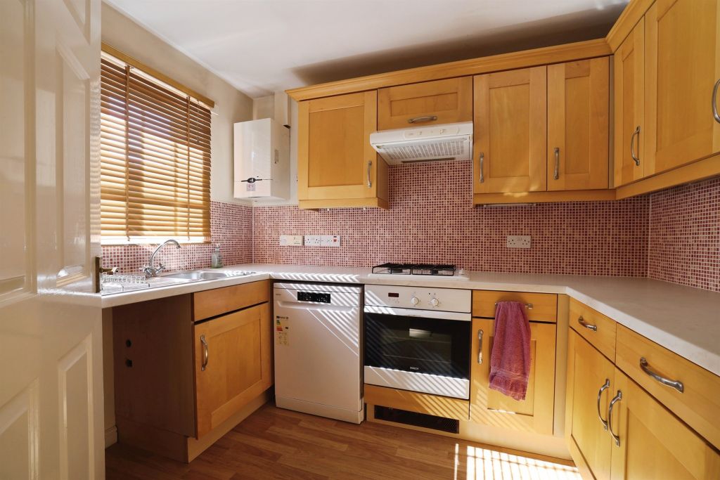 Property photo 3 of 14