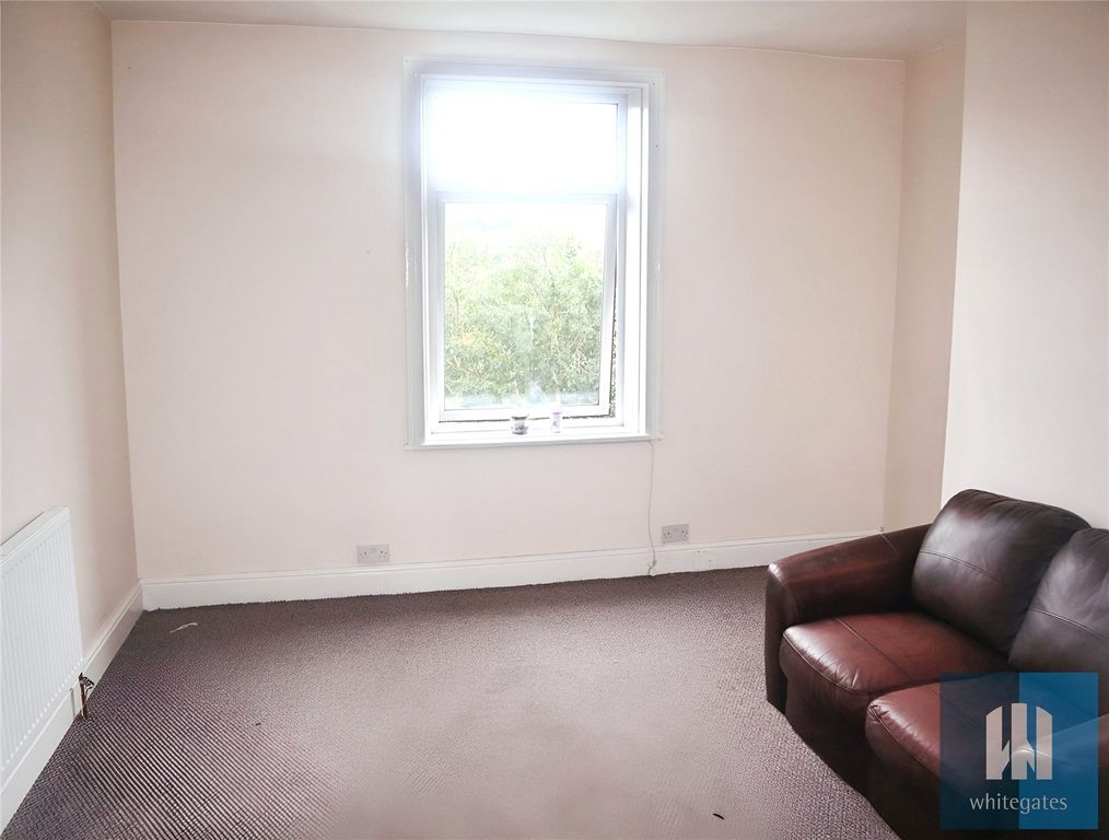 Property photo 3 of 7 Picture No. 10
