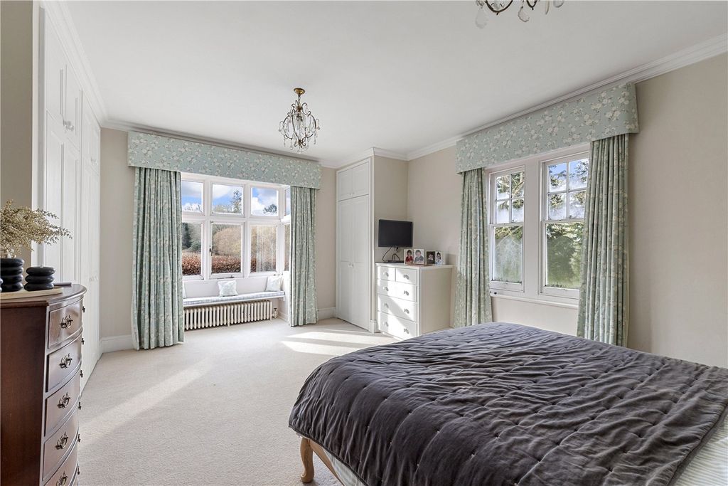 Additional image 15 of 6 bed detached house for saleGeorge Eliot Close, Witley, Godalming, Surrey GU8