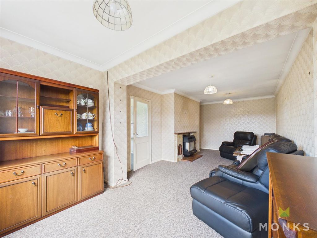 Property photo 3 of 14 Cam05160G0-Pr0115-Still005.Jpg