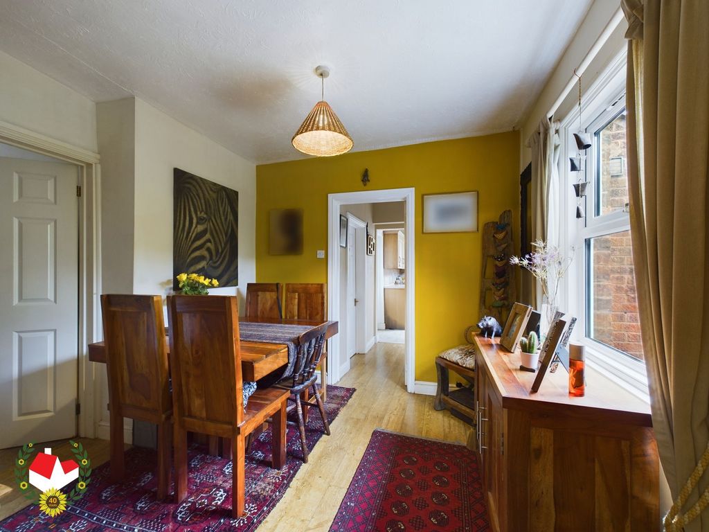 Property photo 3 of 22 Photo 11