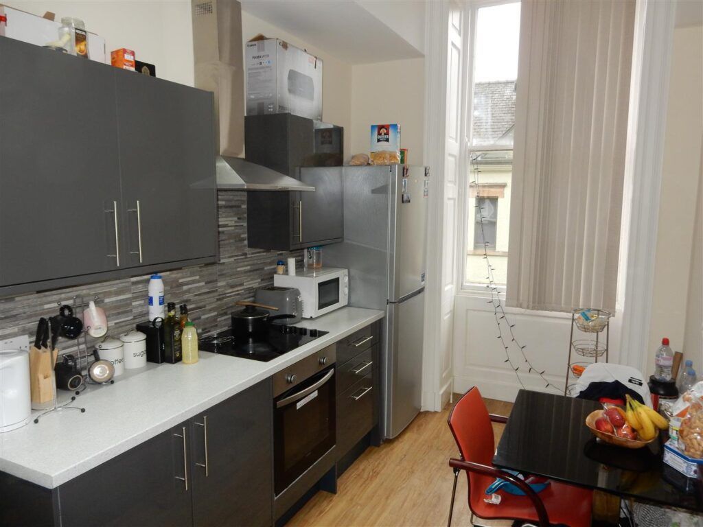 Property photo 3 of 10 Property Photo