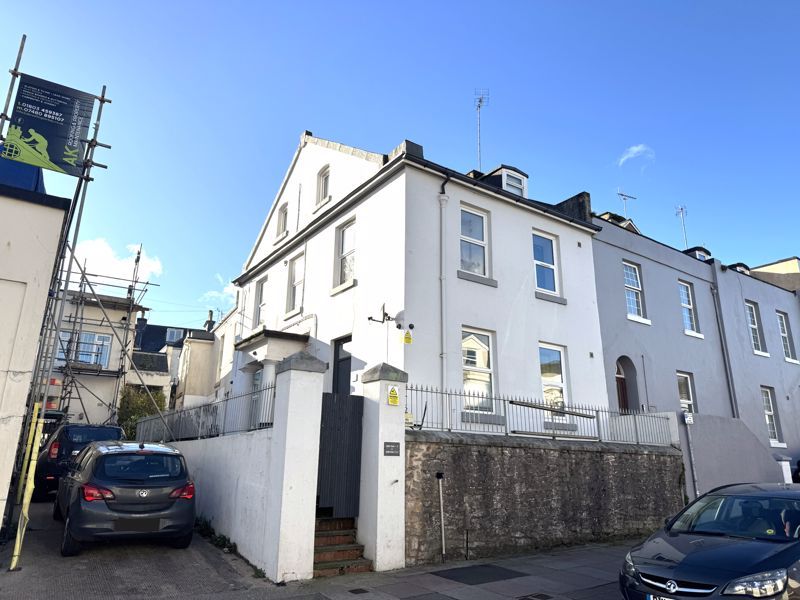 Property photo 1 of 22 Photo 23