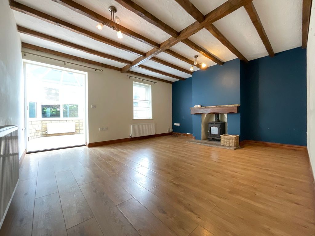Property photo 2 of 24