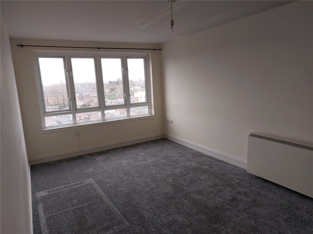 Property photo 3 of 8 Picture No. 10