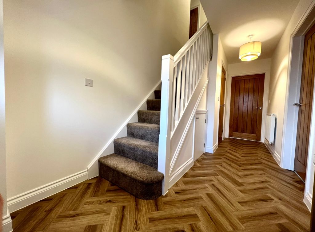 Property photo 2 of 17 Img_9354.Jpeg