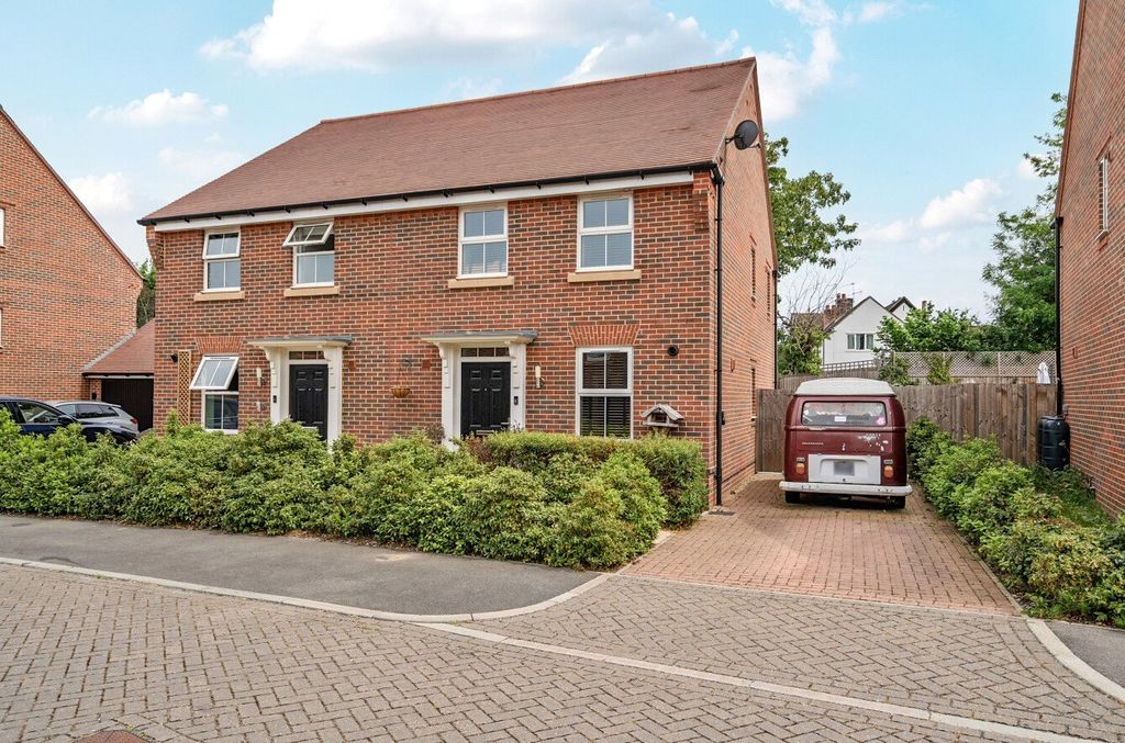 Property photo 1 of 27 Picture No. 06