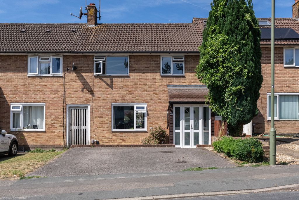 Property photo 1 of 14 Dsc03644