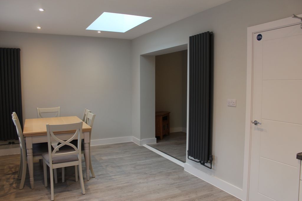 Property photo 3 of 8 Photo 3