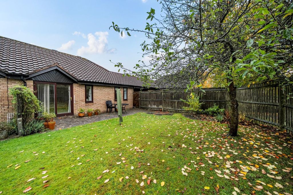 Property photo 2 of 12 1372664-6-68F9F55A86d86.Jpg