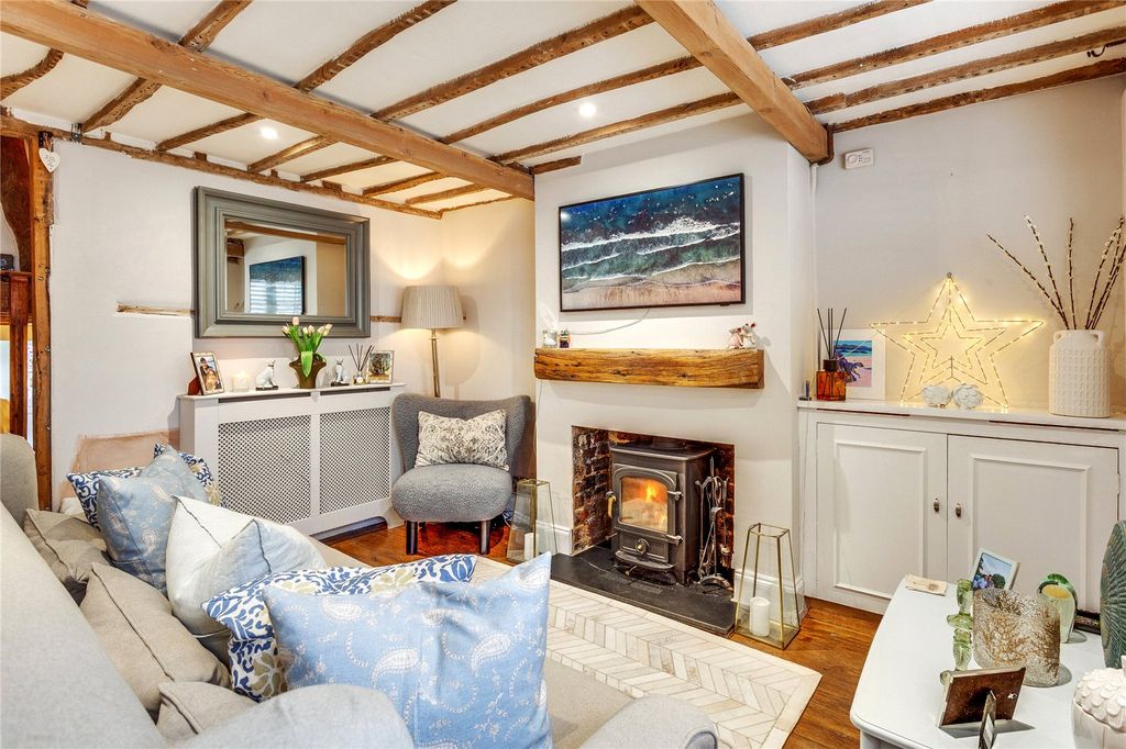 Property photo 2 of 12 Picture No. 11