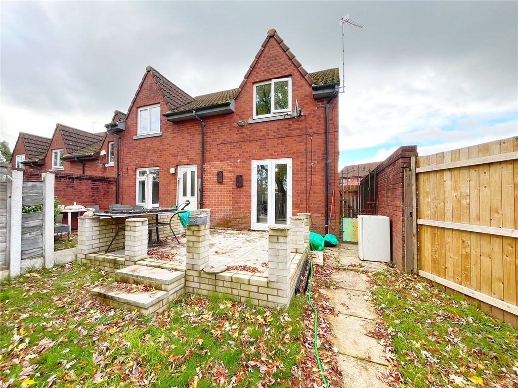 Property photo 2 of 12 Picture No. 03