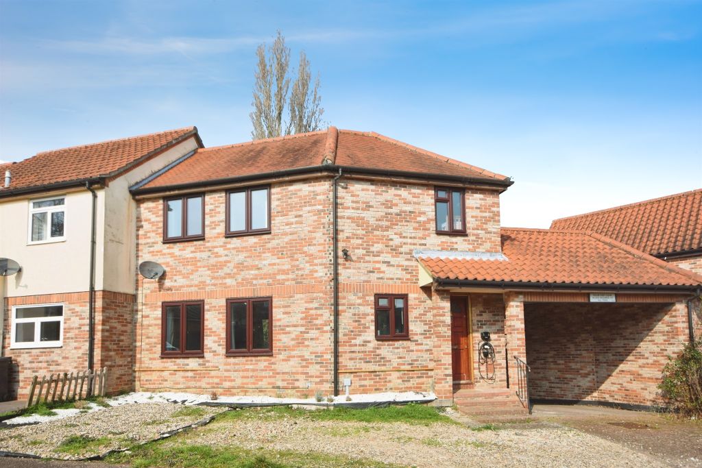 Property photo 1 of 16