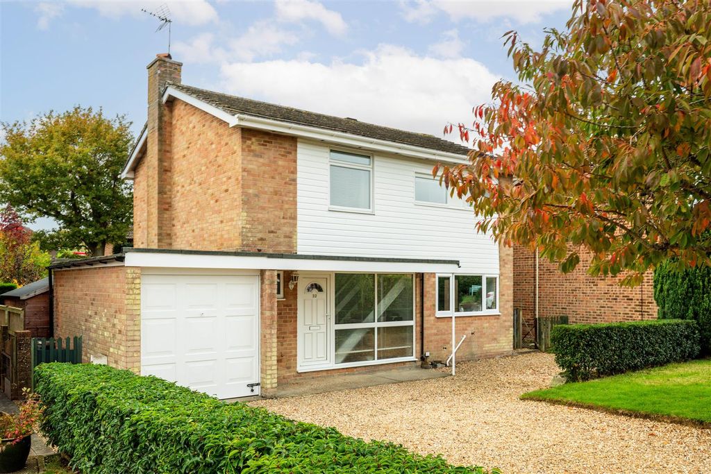 Property photo 1 of 22